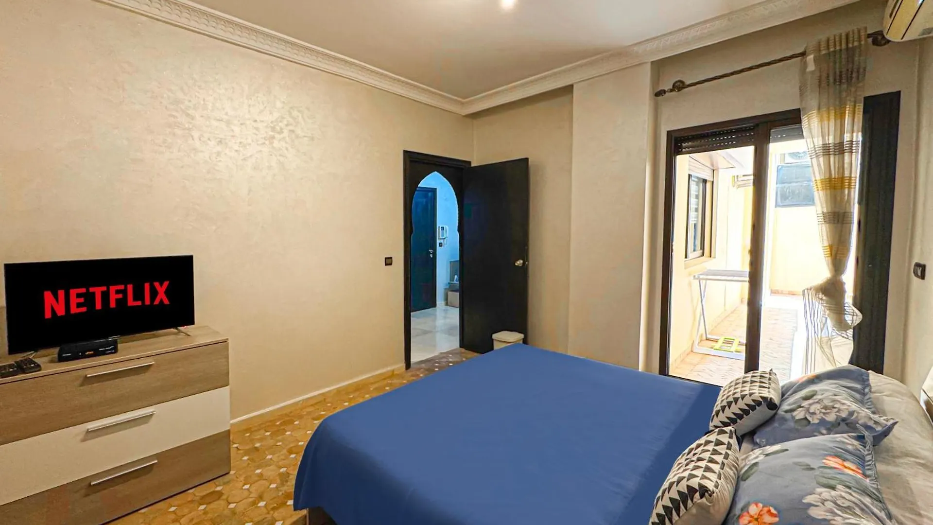 Studio Moderne Avec Terrasse, Piscine Et Parking A Gueliz, Marrakech Marakeş Daire
